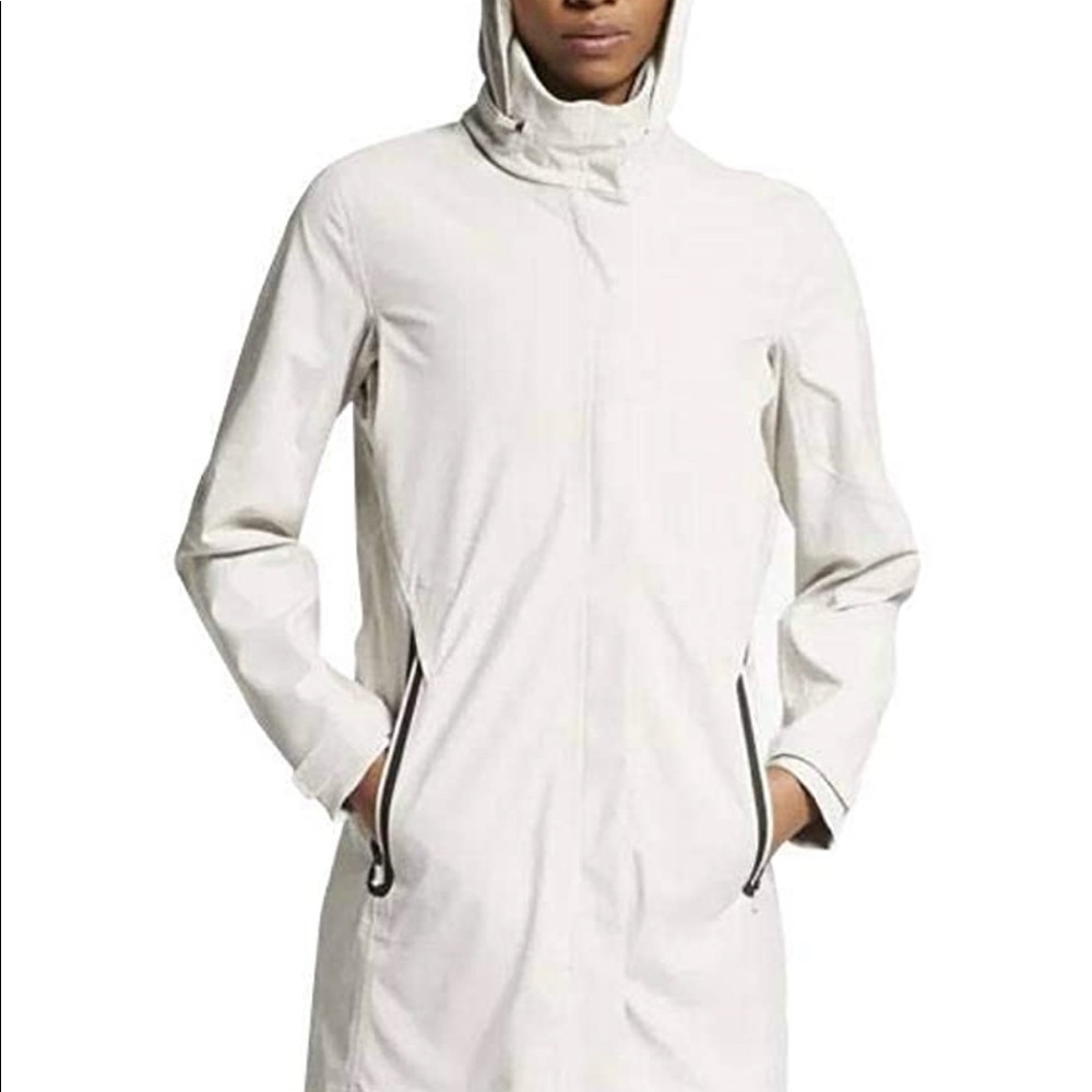Nike women hypershield jacket